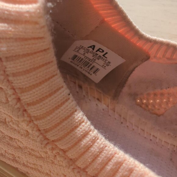 🔥 APL Women’s Techloom Wave Sneakers – Osiana Rose 🌸 - Picture 4 of 6